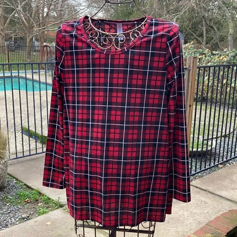 EUC Lu LaRoe Pullover Top Size L